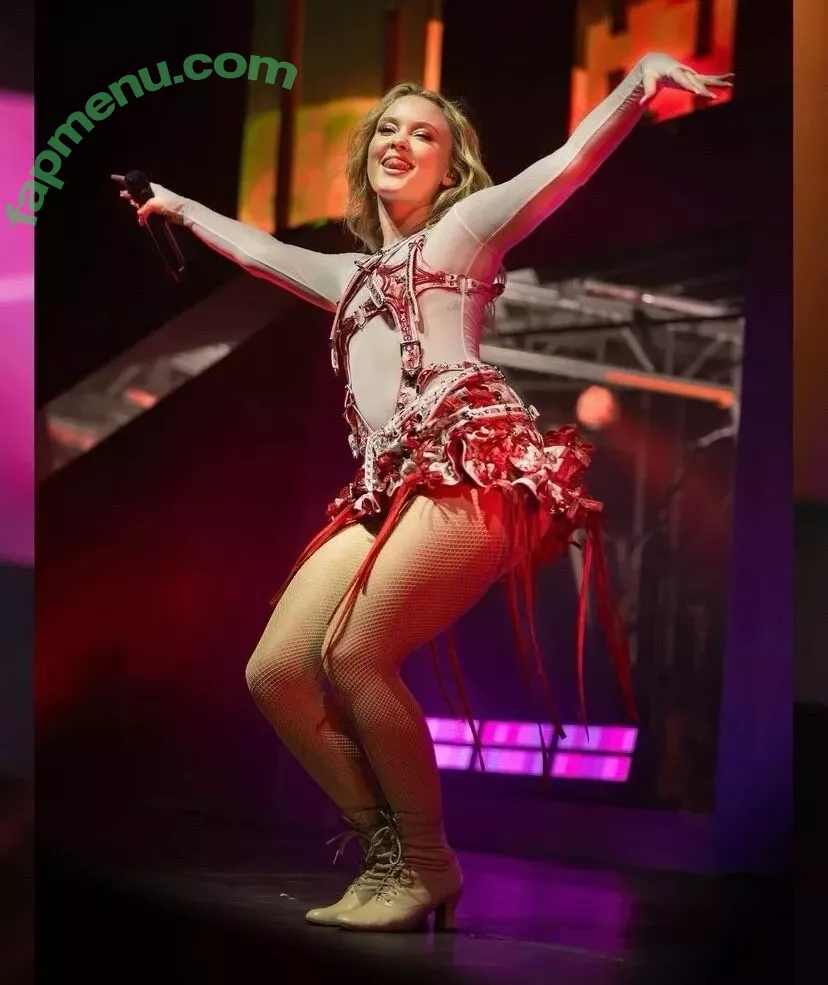 Zara Larsson nude photo #0703 (zaralarsson)