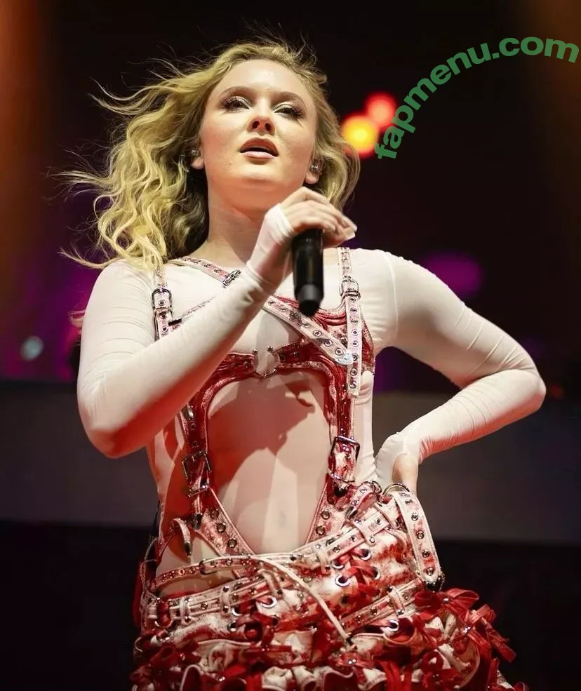 Zara Larsson nude photo #0704 (zaralarsson)