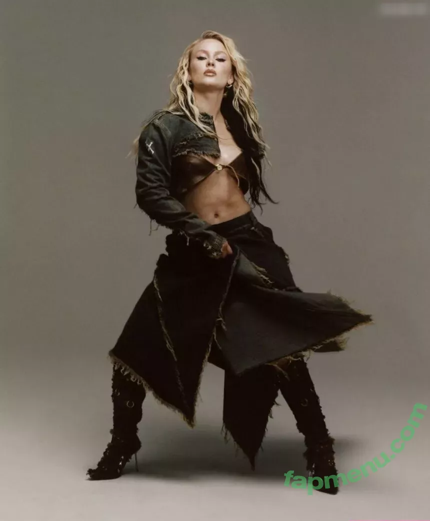 Zara Larsson nude photo #0762 (zaralarsson)