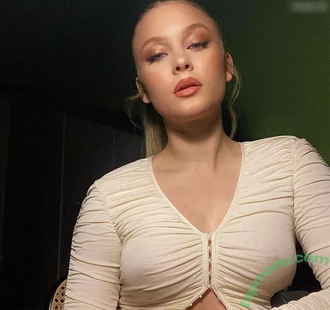 Zara Larsson nude photo #0931 (zaralarsson)