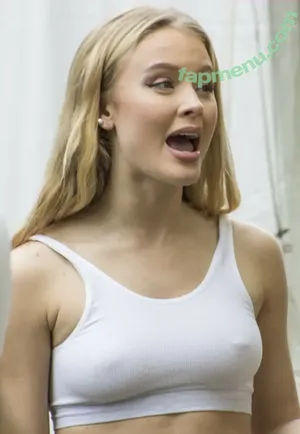 Zara Larsson / zaralarsson nude photo #1462