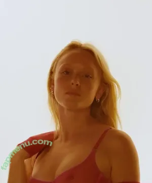 Zara Larsson / zaralarsson nude photo #1883