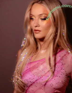 Zara Larsson / zaralarsson nude photo #1937