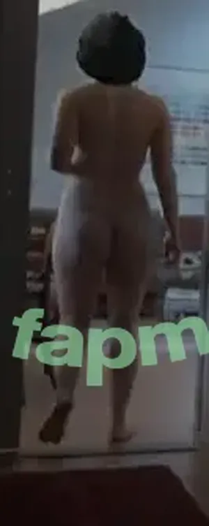 Zara Larsson / zaralarsson nude photo #1969