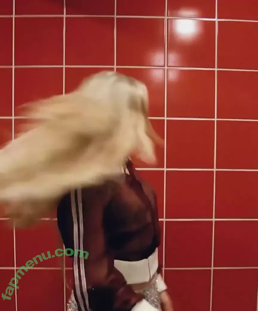 Zara Larsson nude photo #1046 (zaralarsson)
