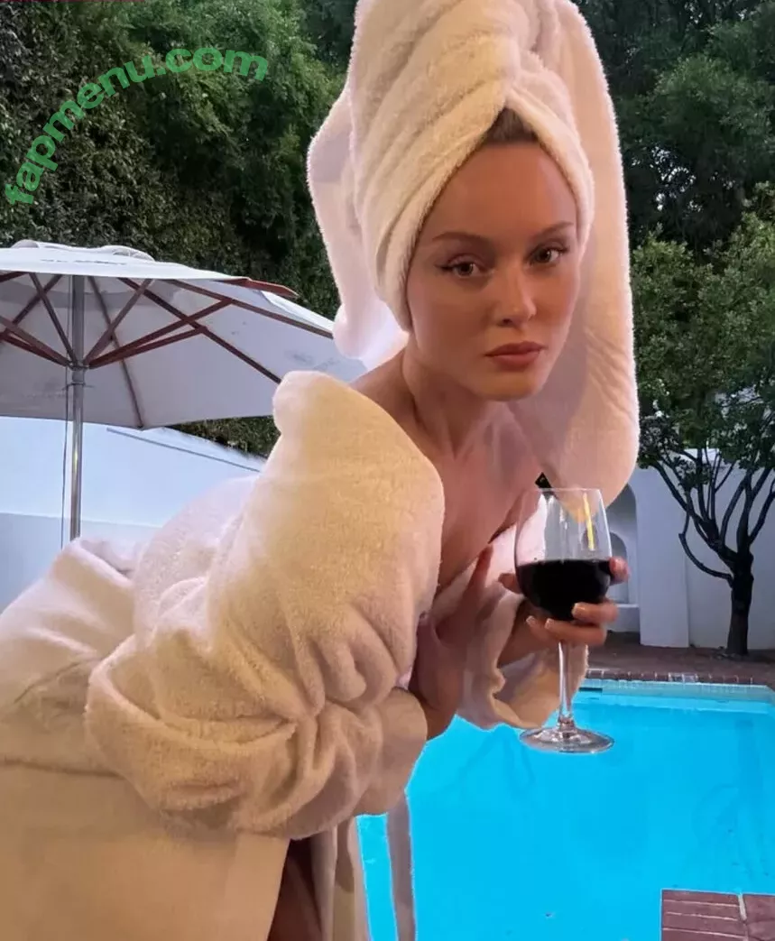 Zara Larsson nude photo #1402 (zaralarsson)