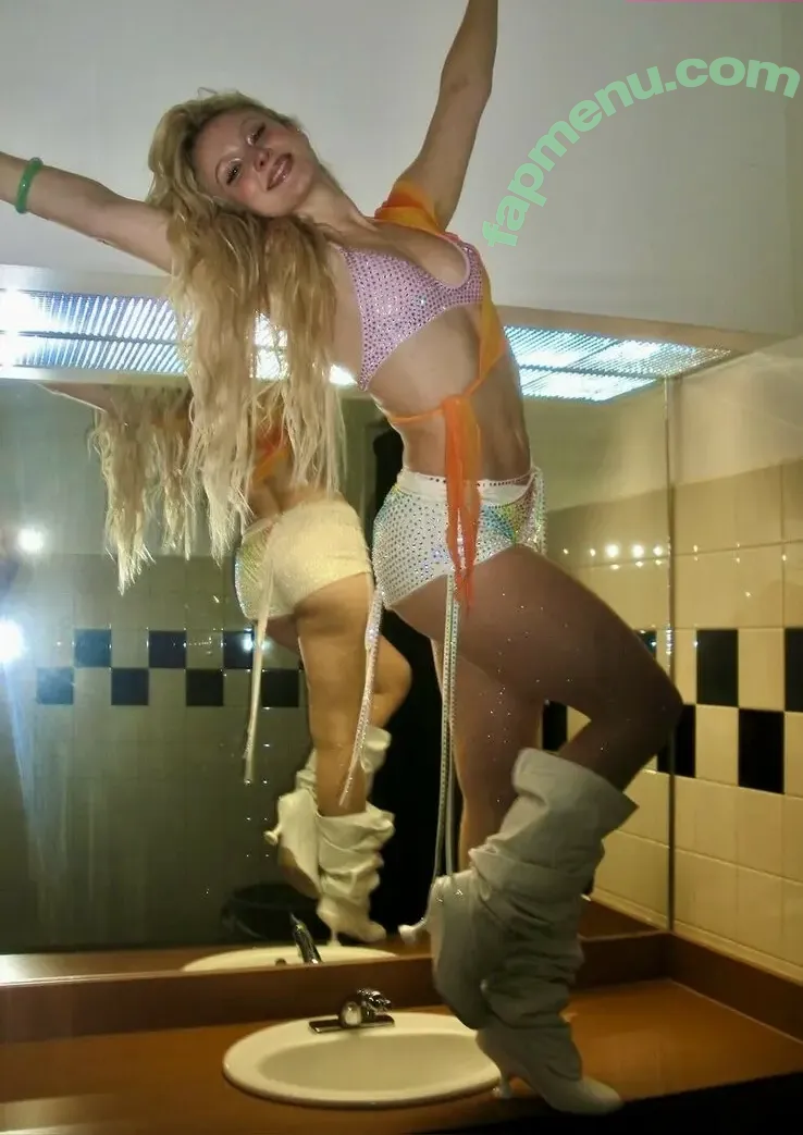 Zara Larsson nude photo #1672 (zaralarsson)