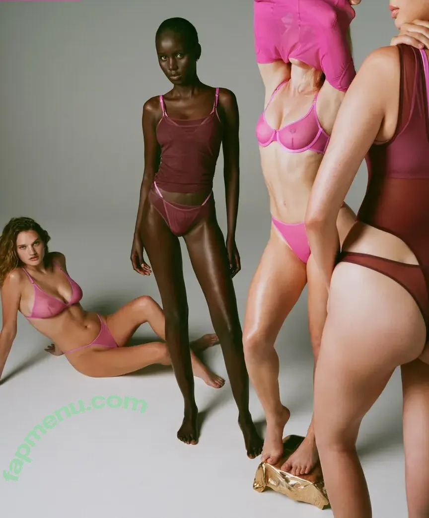 Zara Larsson nude photo #1741 (zaralarsson)