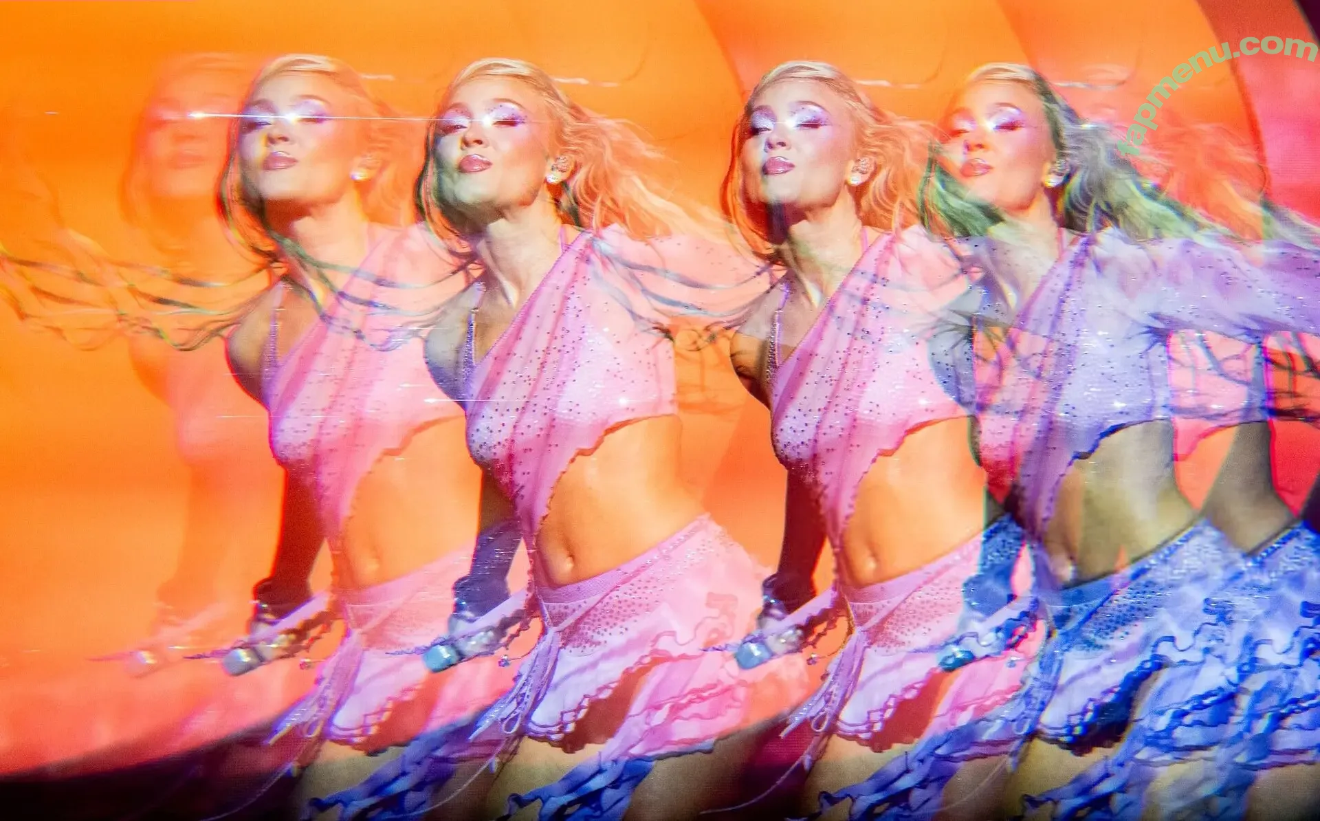 Zara Larsson nude photo #1855 (zaralarsson)