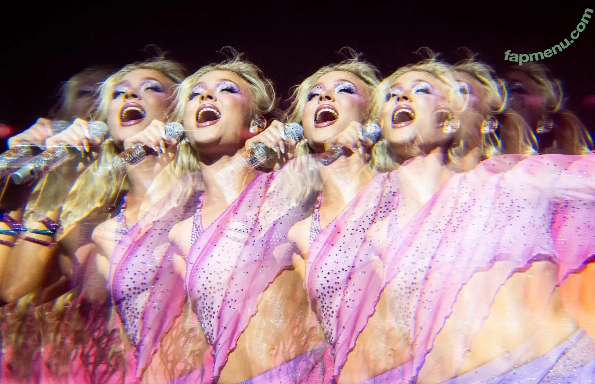 Zara Larsson nude photo #1857 (zaralarsson)