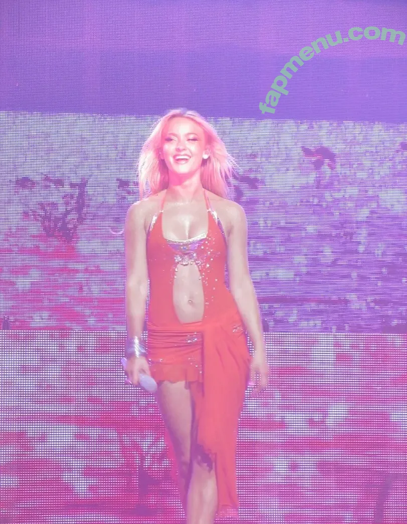 Zara Larsson nude photo #1935 (zaralarsson)