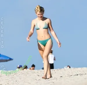 Zara Larsson / zaralarsson nude photo #2254