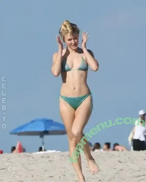 Zara Larsson / zaralarsson nude photo #2256