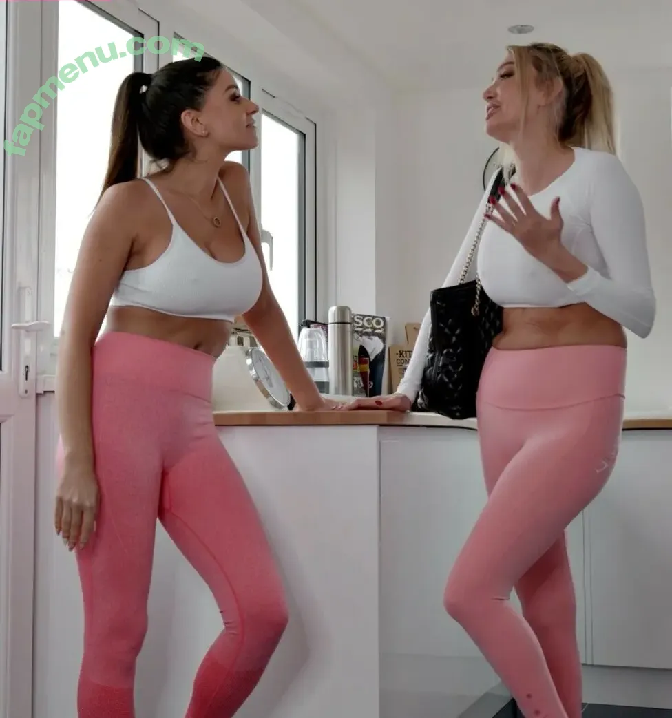 Zara Mae nude photo #0641 (krystal webb / xxzaramaexx / zara.maee / zaraphotos1)