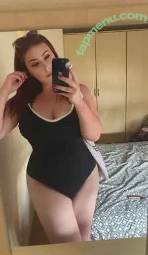 zaraa / zaraa.gg nude photo #0171