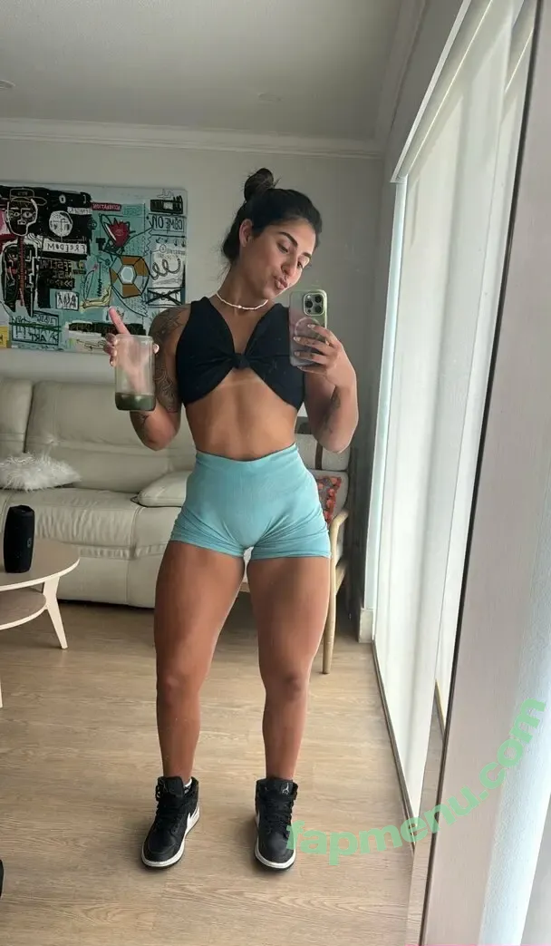 zarafoxy nude photo #0007 (zarafoxxyy)