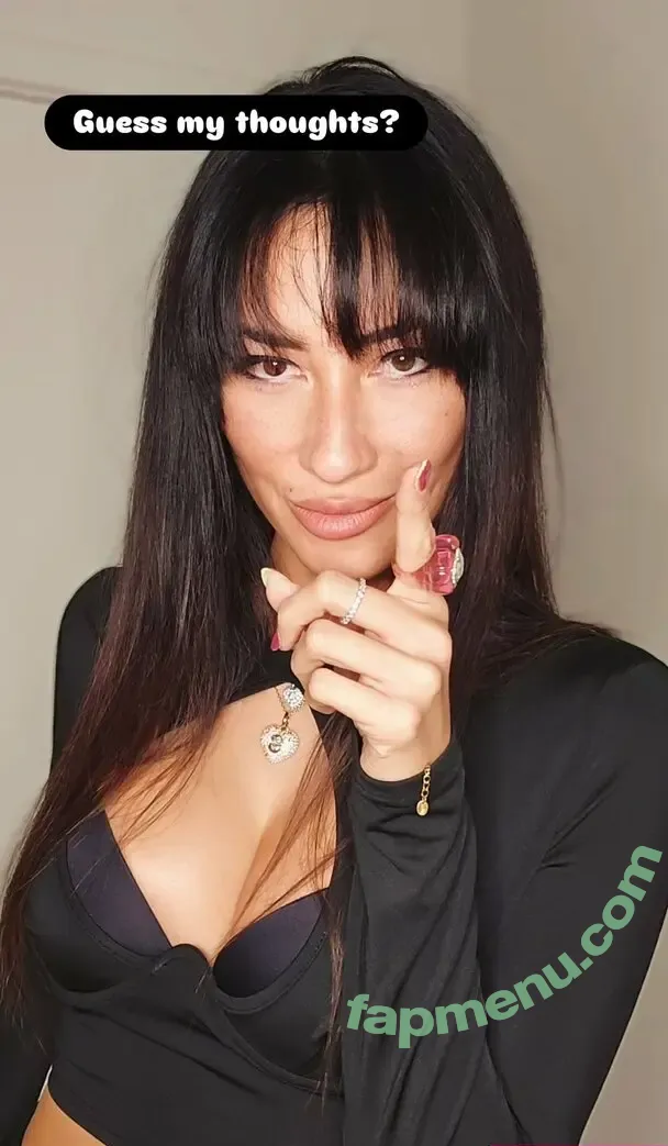 zaraondemand nude photo #0083 (ZaraPlaysGames / zaravanderguild)