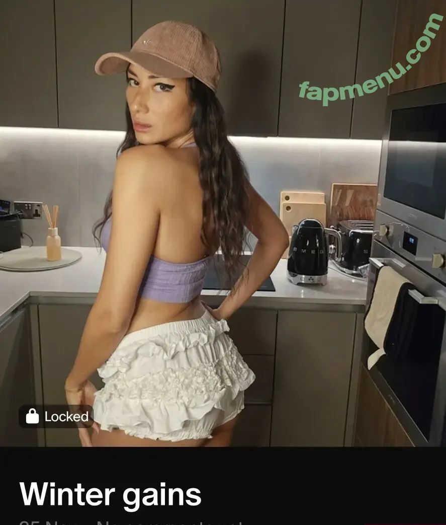 zaraondemand nude photo #0086 (ZaraPlaysGames / zaravanderguild)