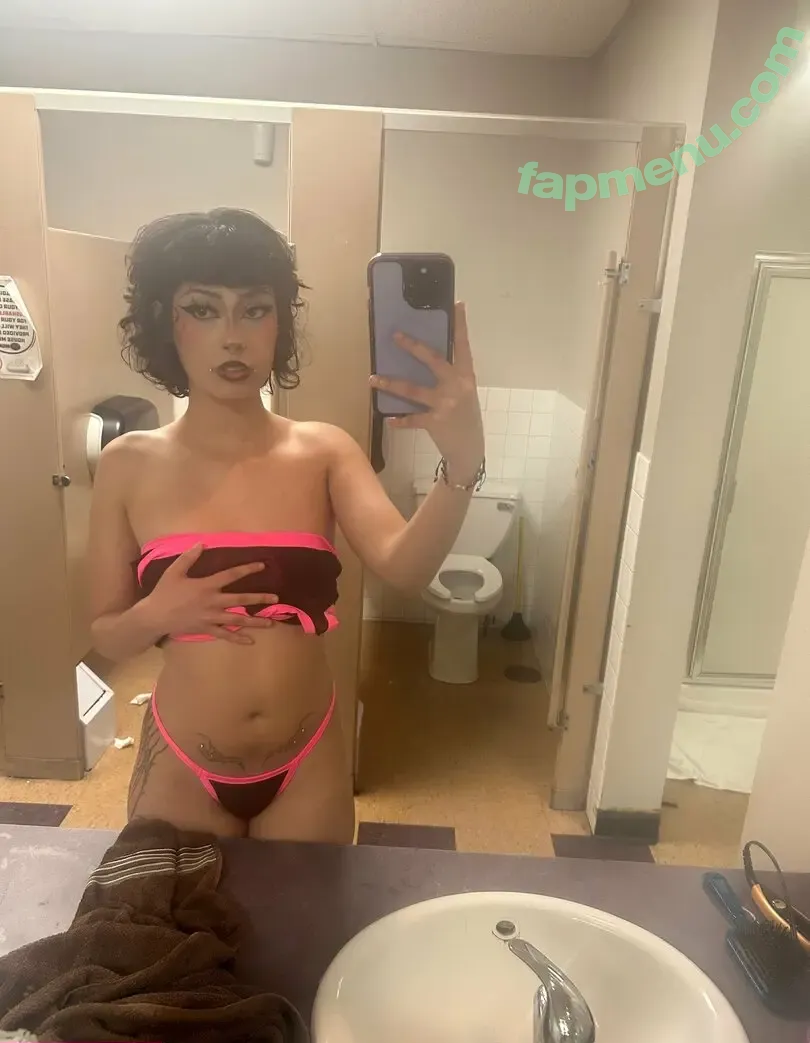 zariii_444 nude photo #0071 (scorpiohoe_3 / zariii.444)