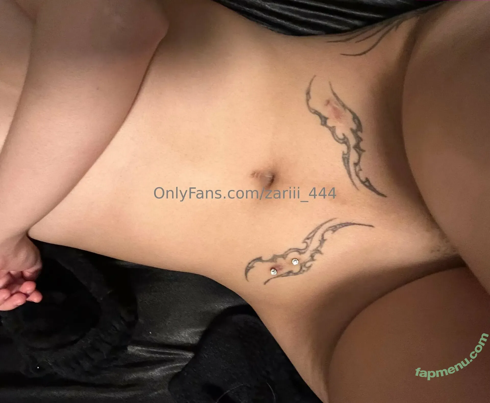 zariii_444 nude photo #0129 (scorpiohoe_3 / zariii.444)