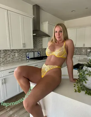 zarzareels / joycezarza nude photo #0086