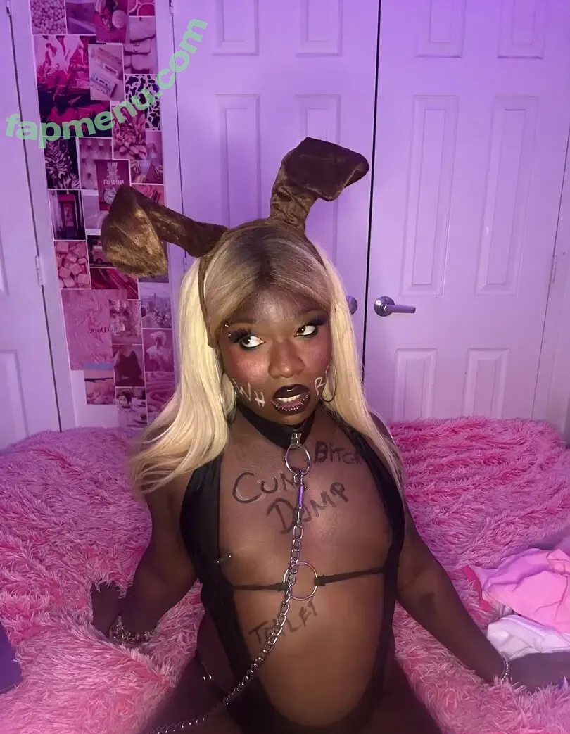 zayasroom nude photo #0023 (transgenderpromos)