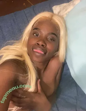  nude photo #0002