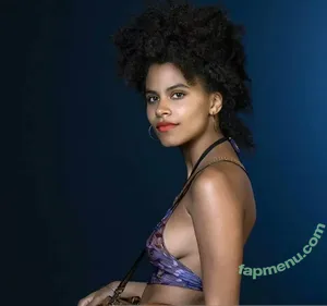 Zazie Beetz / zaziebeetz nude photo #0103