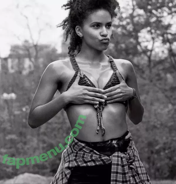 Zazie Beetz nude photo #0036 (zaziebeetz)