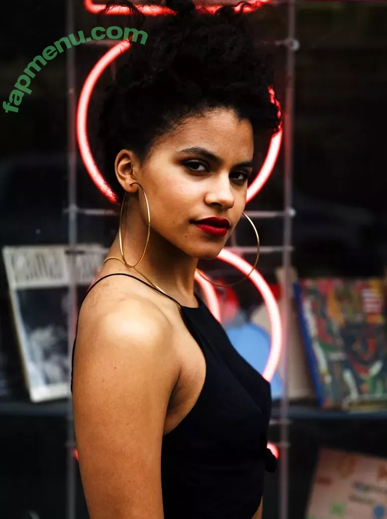 Zazie Beetz nude photo #0046 (zaziebeetz)