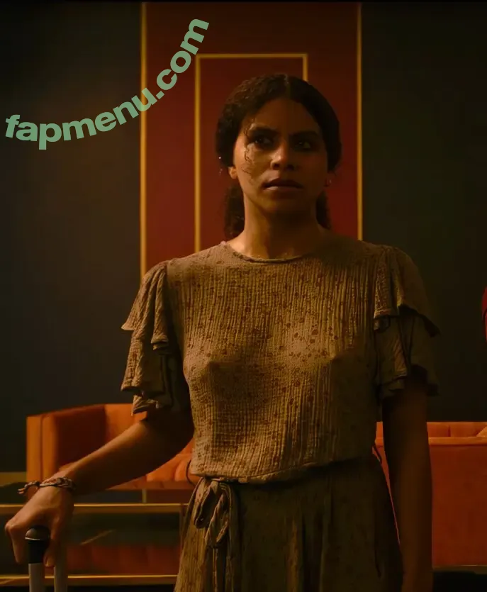 Zazie Beetz nude photo #0124 (zaziebeetz)