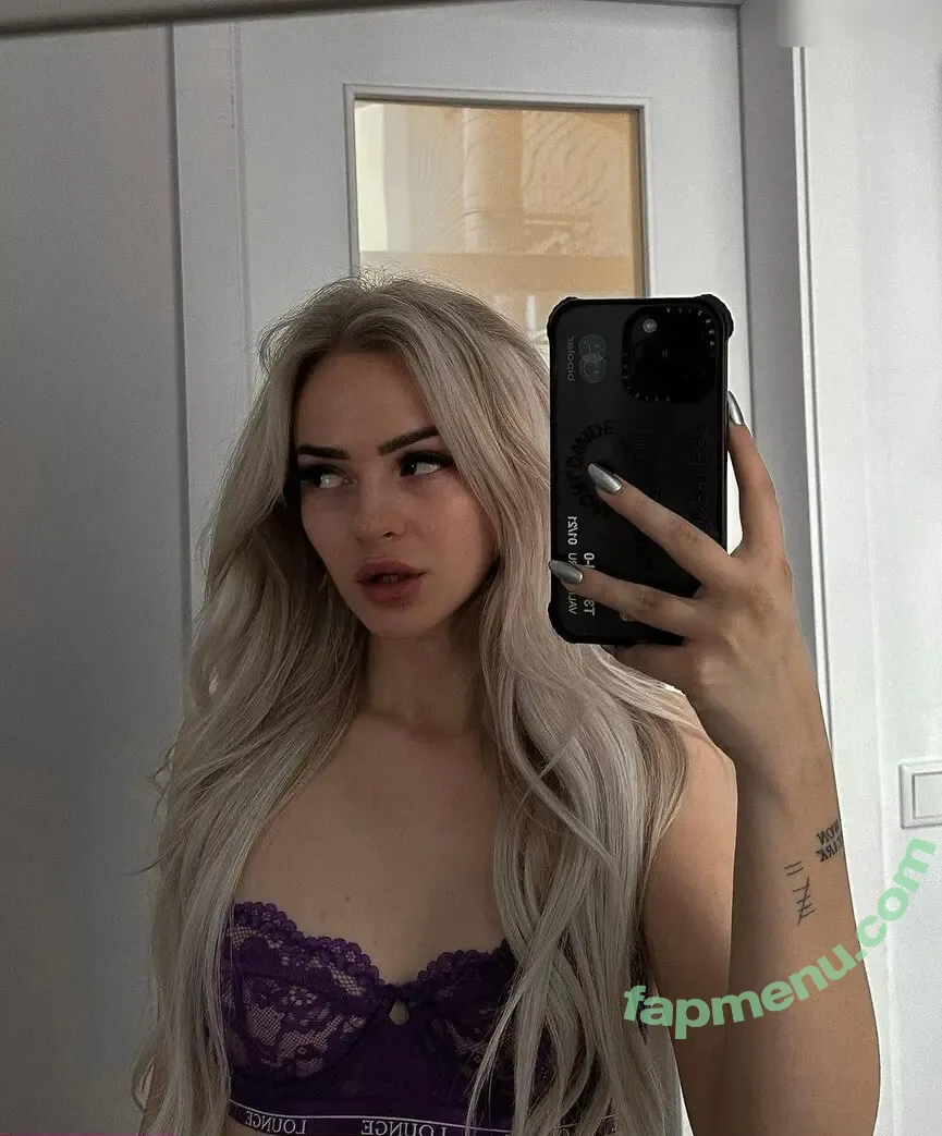 Zclina nude photo #0111 (Zclina)