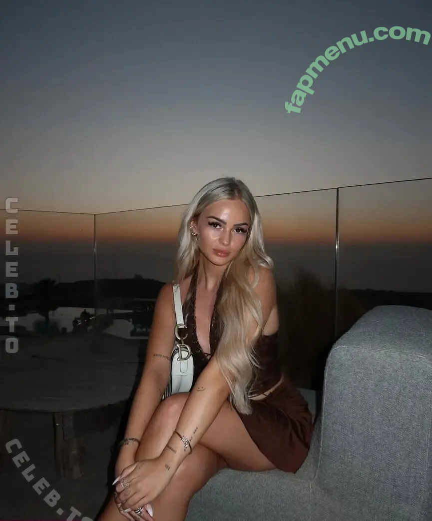 Zclina nude photo #0508 (zclinadieunechte)