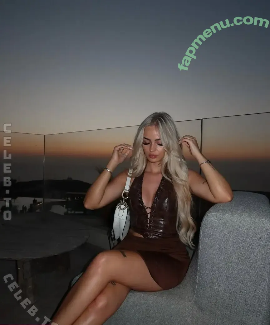 Zclina nude photo #0510 (zclinadieunechte)