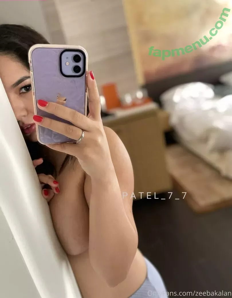 Zeeba Kalan nude photo #0012 (ZeeebaK / zeebakalan)