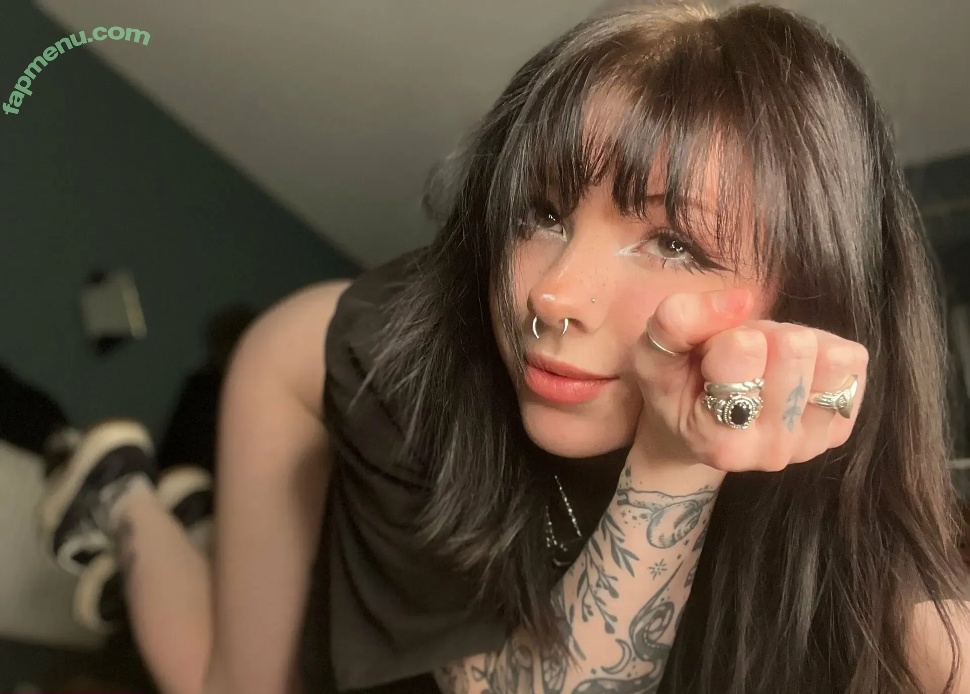 zeehell nude photo #0101 (zeehell)