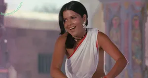 Zeenat Aman / thezeenataman nude photo #0007