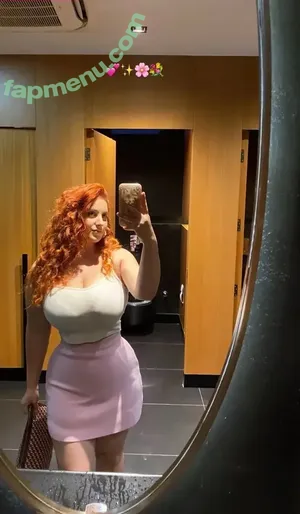 Zehra Aslan / _zehraasln nude photo #0048