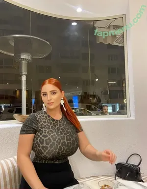 Zehra Aslan / _zehraasln nude photo #0066