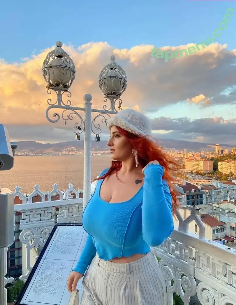 Zehra Aslan nude photo #0033 (_zehraasln)