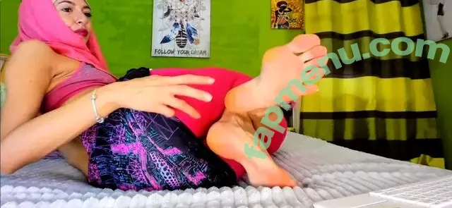 ZeiraMuslim nude photo #0033 (Zeira Kundalini / ZeiraKundalini / zeira)