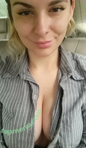 zejizzy / whothefuckiszizzy nude photo #0014