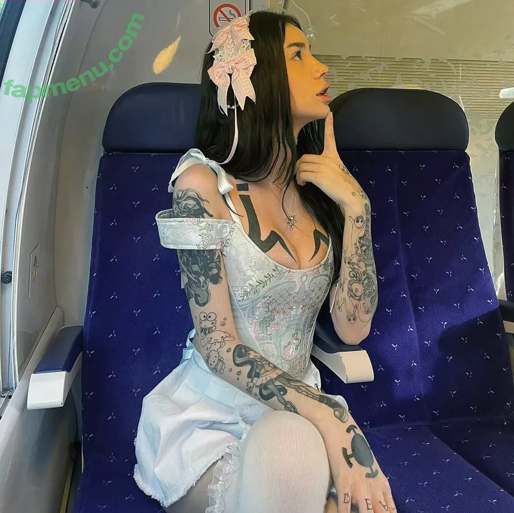 Zeliahxo nude photo #0022 (Female alien)