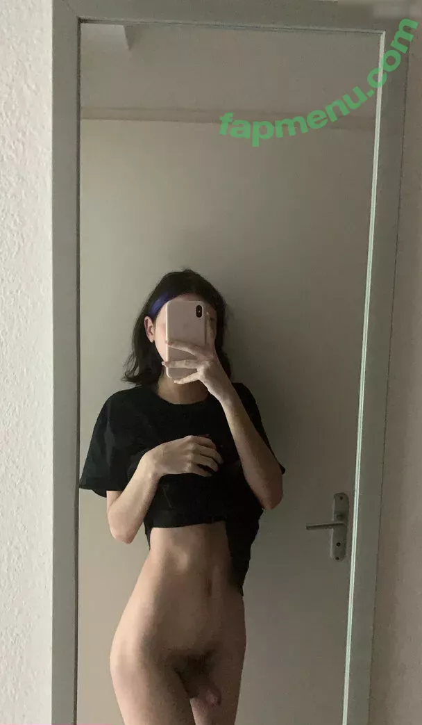 Zeliahxo nude photo #0107 (Female alien / zeliahxo_)