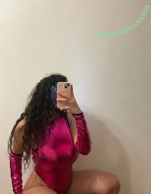 zeliaorient / cutestzelia nude photo #0001