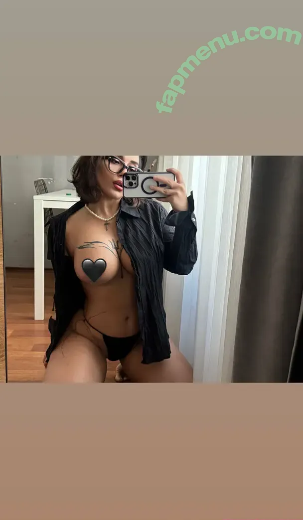 zeliharida nude photo #0111 (Zeliharidaa)