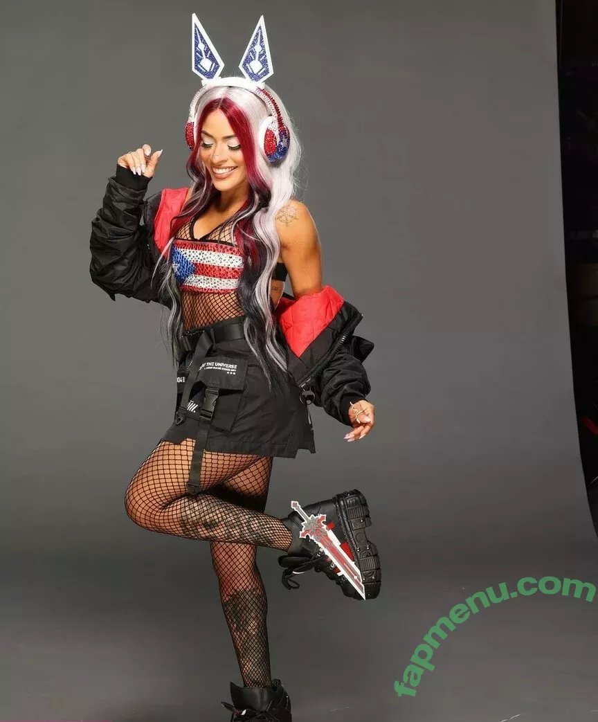 Zelina Vega nude photo #0840 ( / Thea Trinidad / ZelinaVegaWWE)