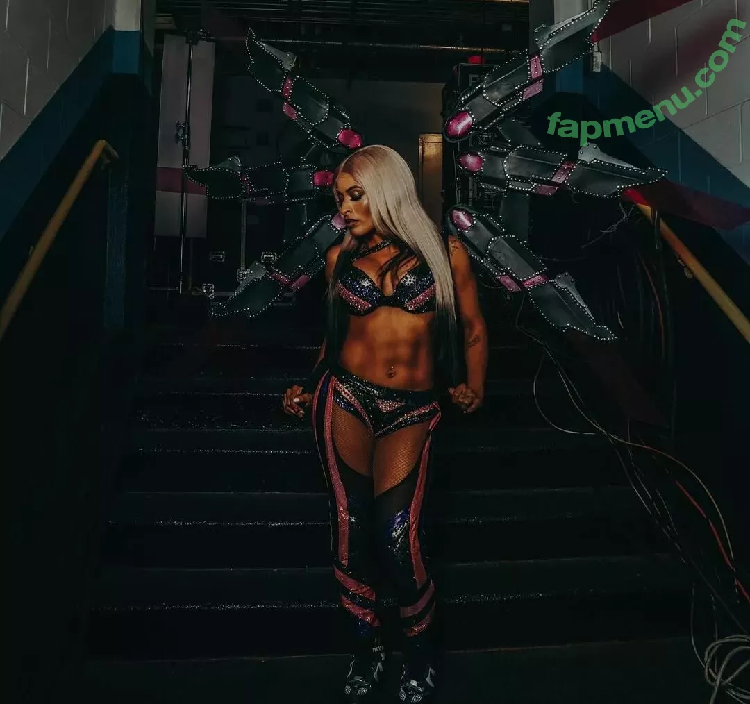 Zelina Vega nude photo #0970 ( / Thea Trinidad / ZelinaVegaWWE)