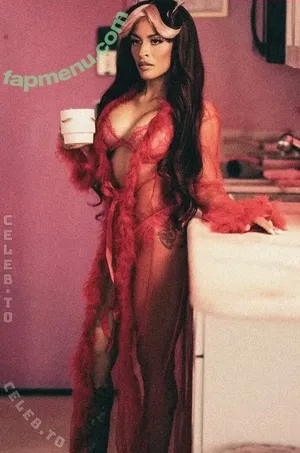 Zelina Vega /  / Thea Trinidad / ZelinaVegaWWE nude photo #1832