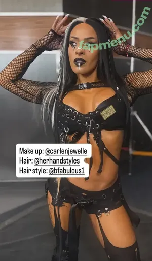 Zelina Vega /  / Thea Trinidad / ZelinaVegaWWE nude photo #1865